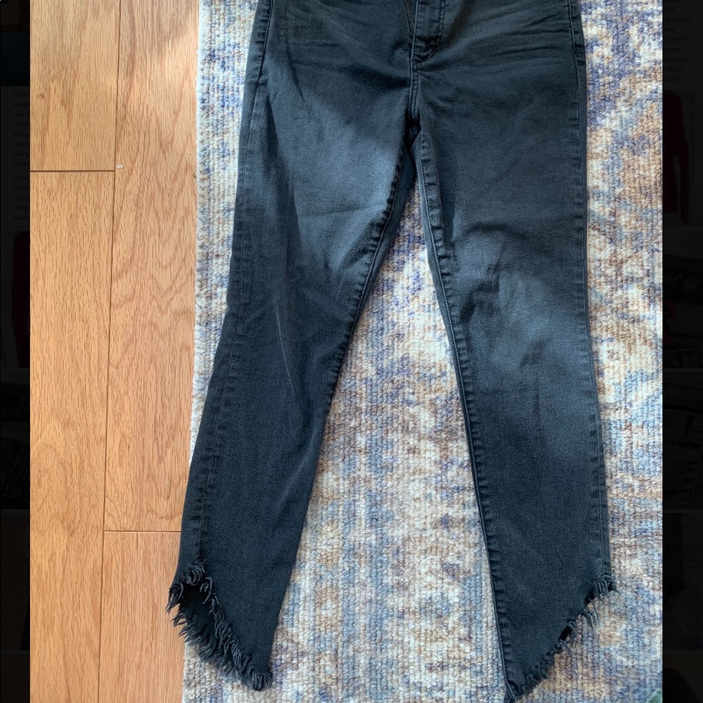 JOE’S black skinny jeans with raw hem ankle detailing